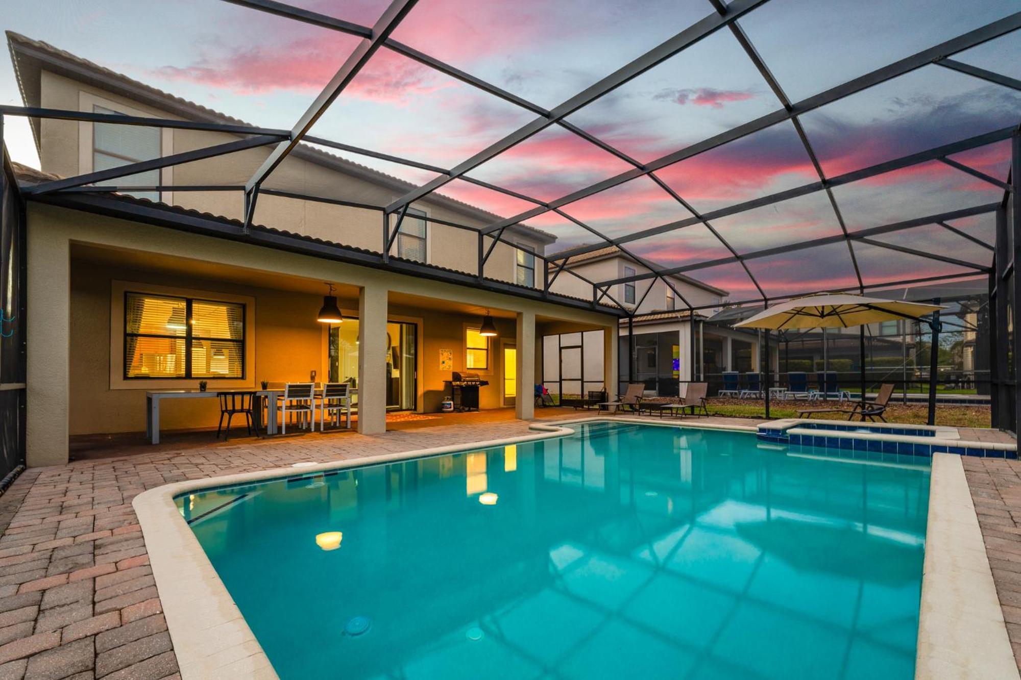 Heated Pool + Free Waterpark + Lazy River + Grill Davenport Esterno foto